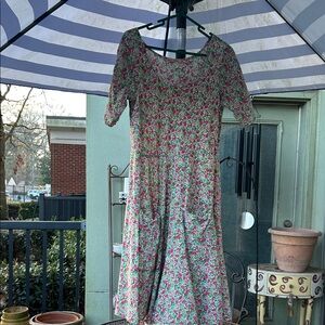 Elegant Floral Midi Dress